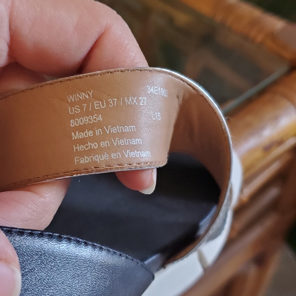 Calvin Klein sandals - Picture 6 of 6